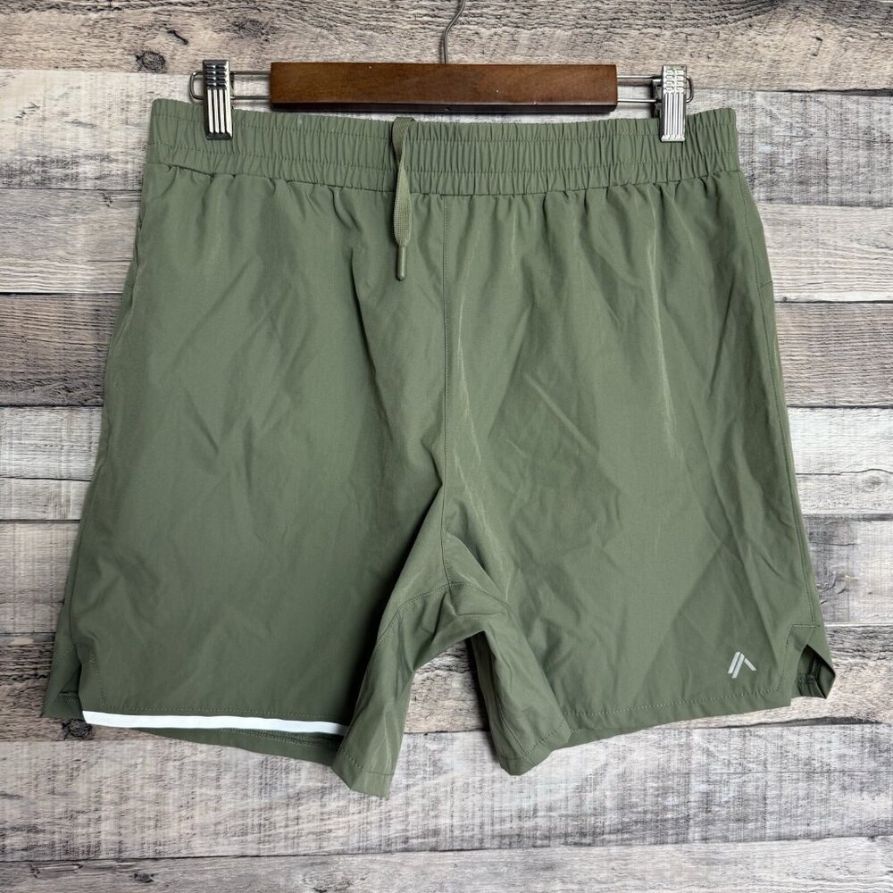 Alphalete 5 Inch Reflective Running Shorts Green Zip Pocket Lightweight L NWT